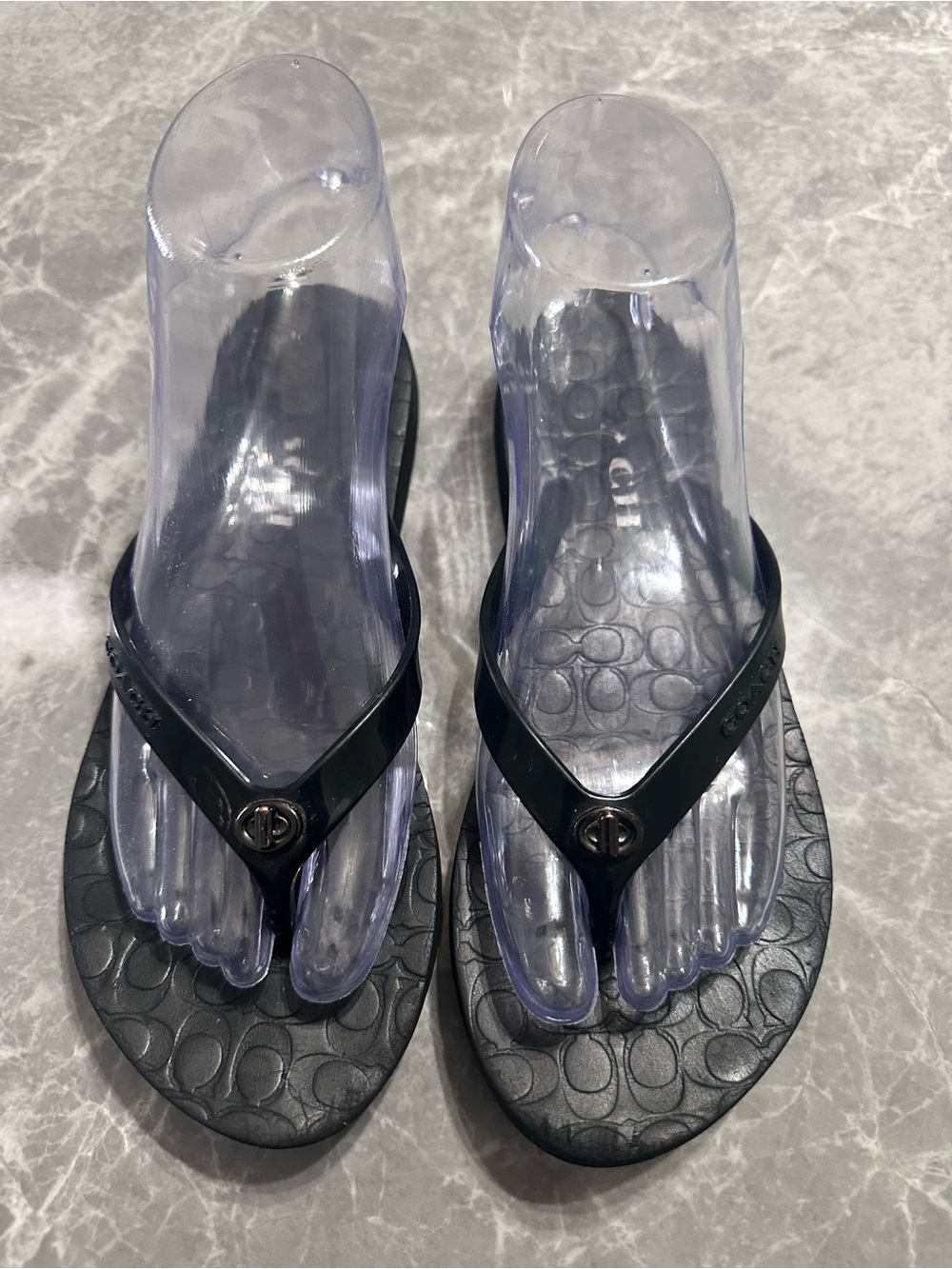 Coach Abbigail Black Flip Flops Women' Size 6B Turnlock Logo Thong Sandals
